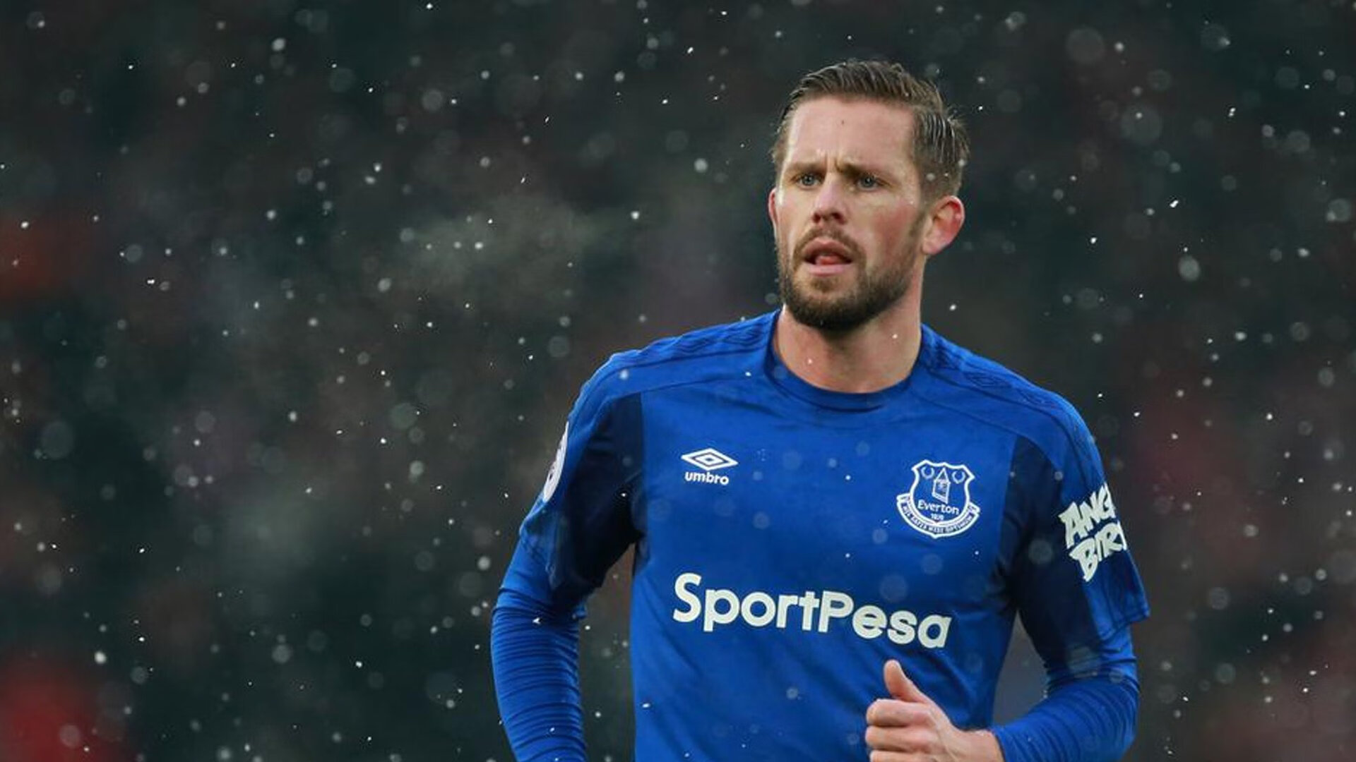 夏季联赛八强战爆出冷门！明尼苏达森林狼惊险曼联，争冠形势突变